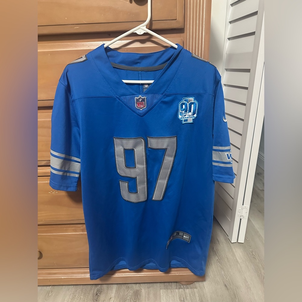 Men’s official NFL Detroit Lions Jersey. #97 Aiden Hutchinson. Runs big in size